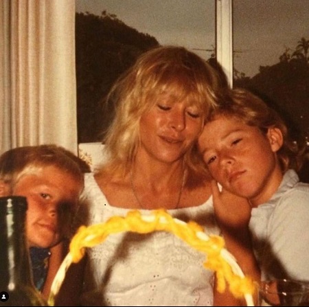 Mescal Wasilewski with his brother and mother