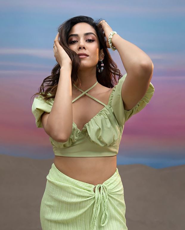 Mira Rajput is a social media Influencer
