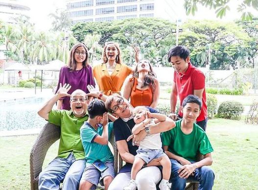 Nicole with her family