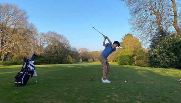 Sam Holland loves to play golf