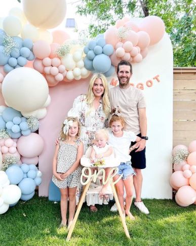 Shea with her husband Syd McGee, daughter, Waren, Ivy, and Margot McGee