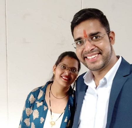 Sunil Kumar Dhanwanta with his sister