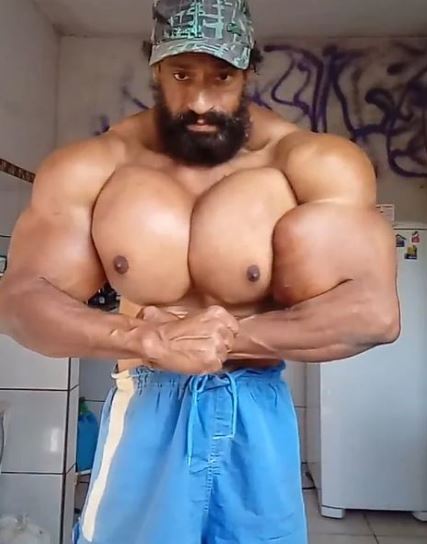 Valdir Segato was a body builder