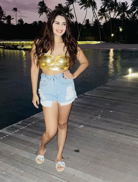 Vedika Bhandari Physical Stats & More