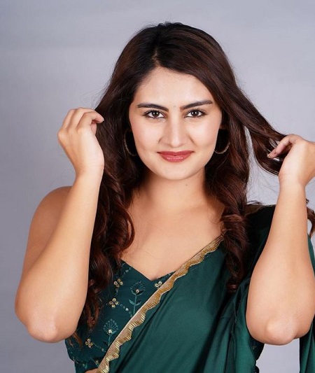 Vedika Bhandari Wiki, Bio, School, College & Trivia