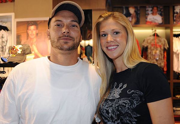 Victoria is the wife of Kevin Federline