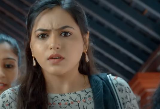 Actress Deepika Aaradya as Siri