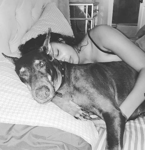 Alisha Boe has a pet dog