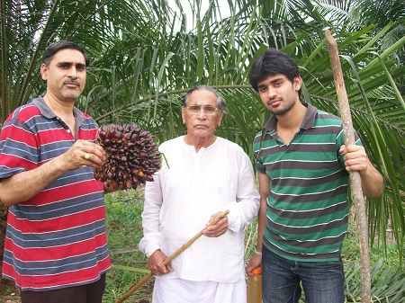 Arjun Kalyan with his father