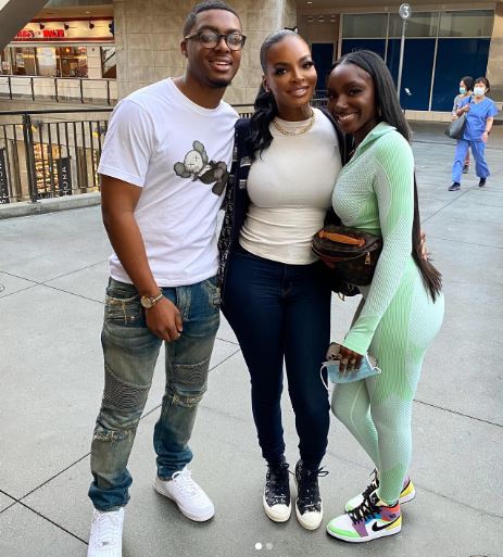 Brooke with her daughter Kailey Bailey and son Shumecio