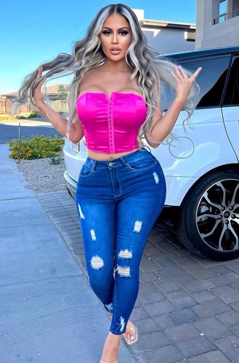 Danii Banks height