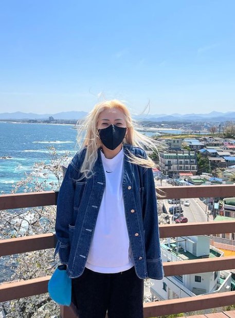 Honey J likes traveling