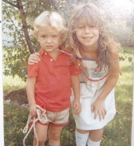 Jill Martin childhood picture with her brother