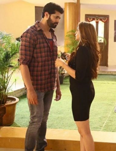 Leena Kapoor and her fellow actor