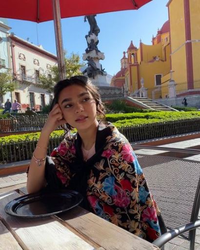 Paulina Chávez is an actress