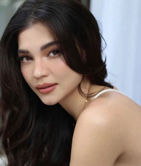 Rhian Ramos biography