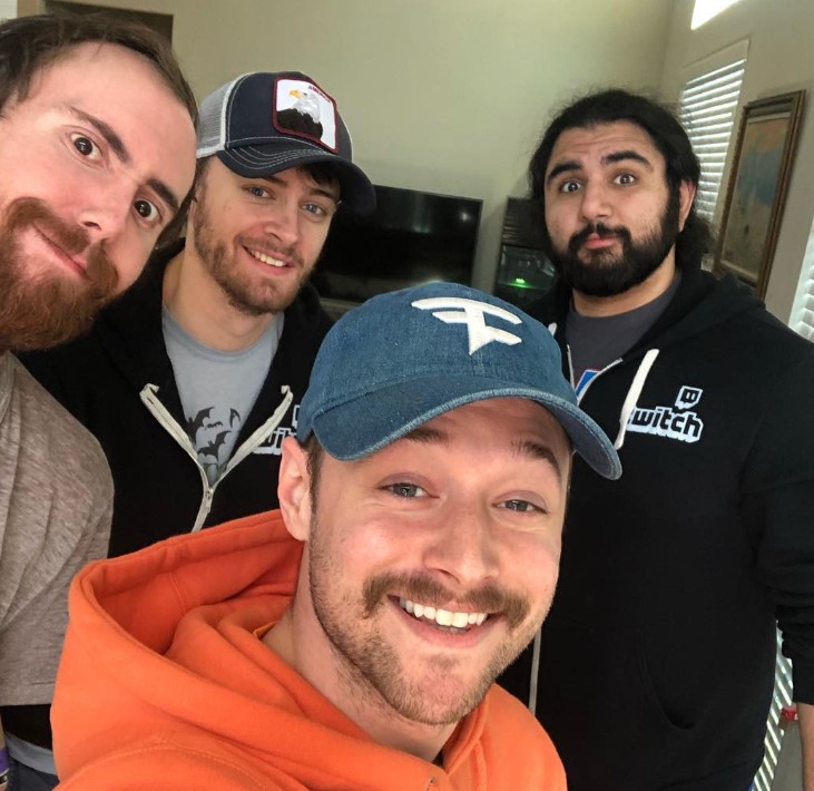 Rich Campbell with his fellow Twitch player Asmongold Esfand and Staysafe