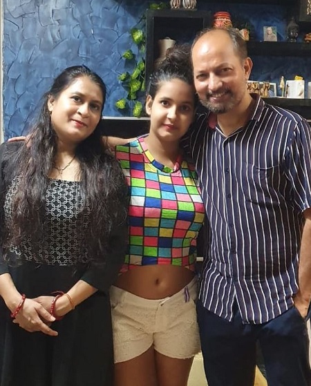 Ridhima Tiwari Family, Parents, Siblings (Religion & Caste)