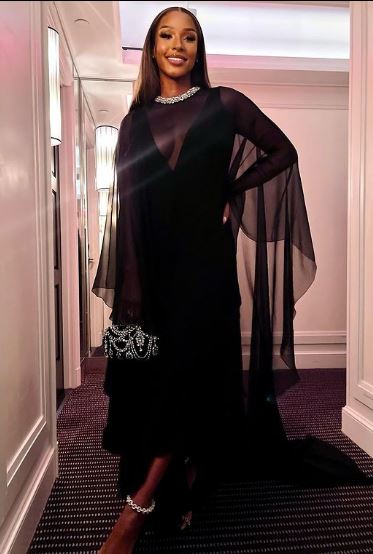 Savannah James height