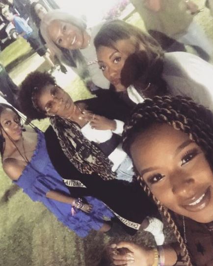 Savannah with her friends
