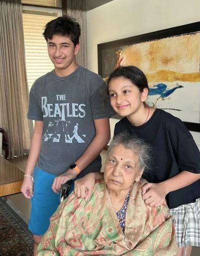 Sitara with her brother Gautham Ghattamaneni and grandmother Indira Devi
