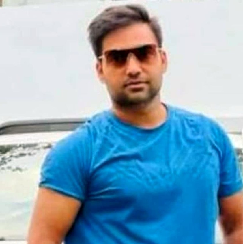 Vinod Arya son Pulkit Arya