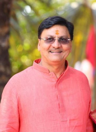 Vipul Chaudhary's wife
