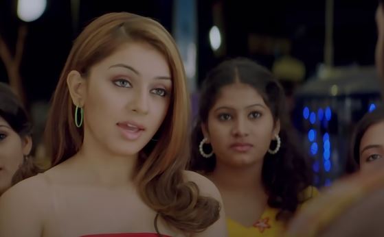 Actress Hansika Motwani as Varalakshmi