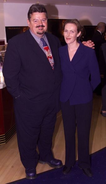 An old photo of Rhona and Robbie Coltrane