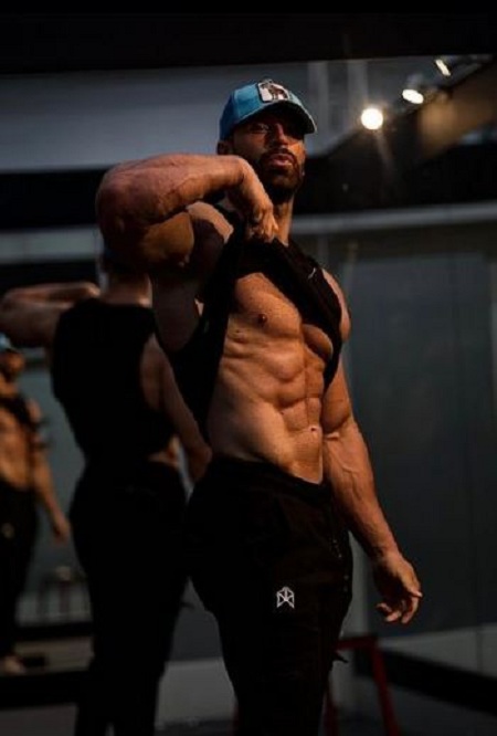 Bradley Martyn height