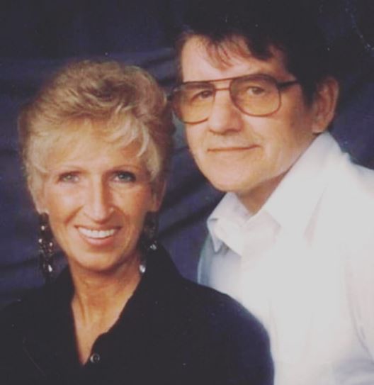 Brenda Warner father and mother
