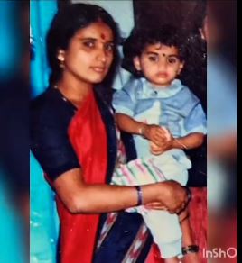 Childhood photo of Divya with her mom