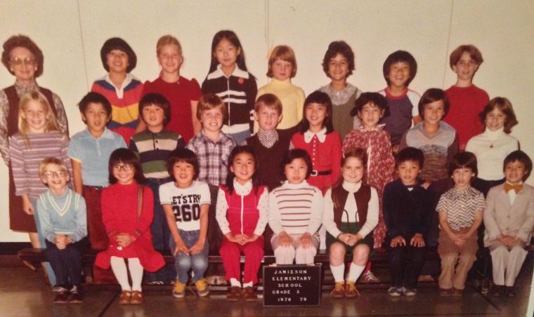 Childhood photo of Ken with his school friends