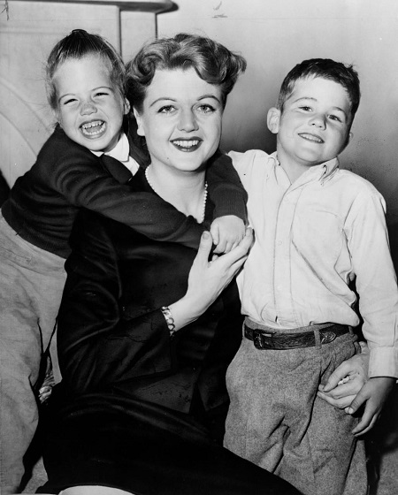 Deirdre Angela Shaw with her mother and brother