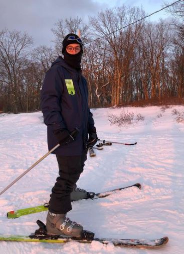 Devon Palmer likes skiing