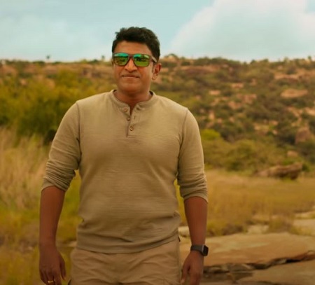 Download Gandhada Gudi movie