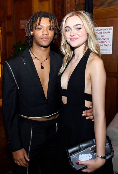 Henry with his co-star Isabel Gravitt
