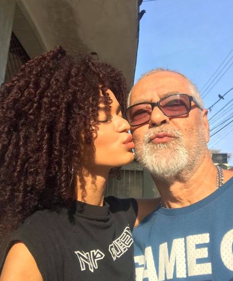 Juliana Nalú and her dad