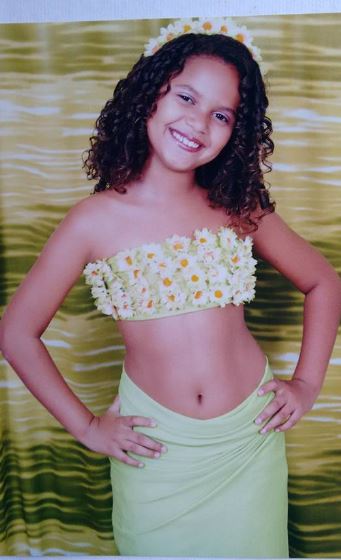 Juliana Nalú childhood image