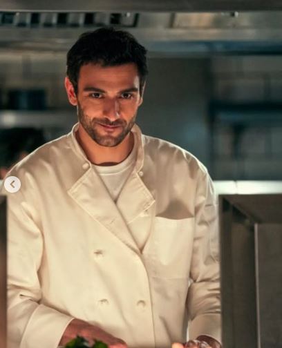 Mastrandrea appeared as Lino in From Scratch