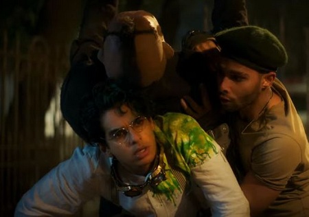 Phone Bhoot movie download free