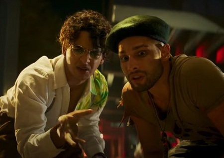 Phone Bhoot movie download