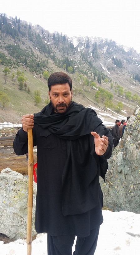 Sagar Pandey performing a body double scene for Salman Khan in movie Bajrangi Bhaijaan