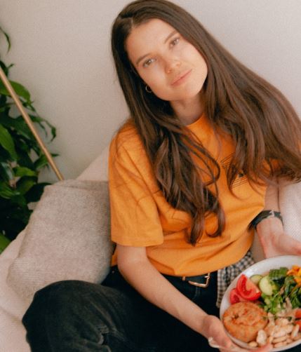 Sarah Ann Macklin consumes healthy diet