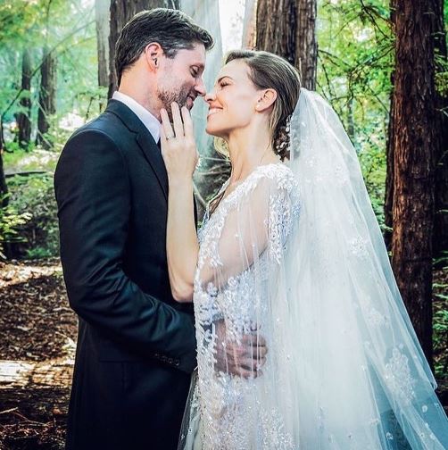 Schneider and Hilary Swank's wedding photo