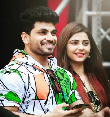 Shiv Thakare and his ex girlfriend