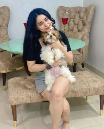 Soundarya Sharma has a pet dog