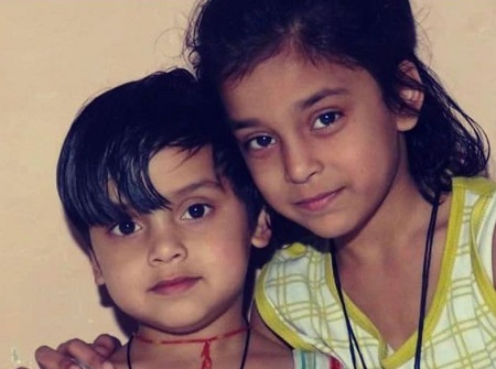 Sumbul Touqeer Khan childhood picture