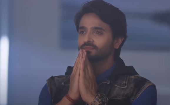 The main character of Bharat Shastri is acted by Aashiesh Sharma