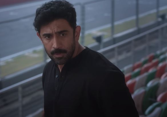 The role of Kabir Sawant is acted by Amit Sadh